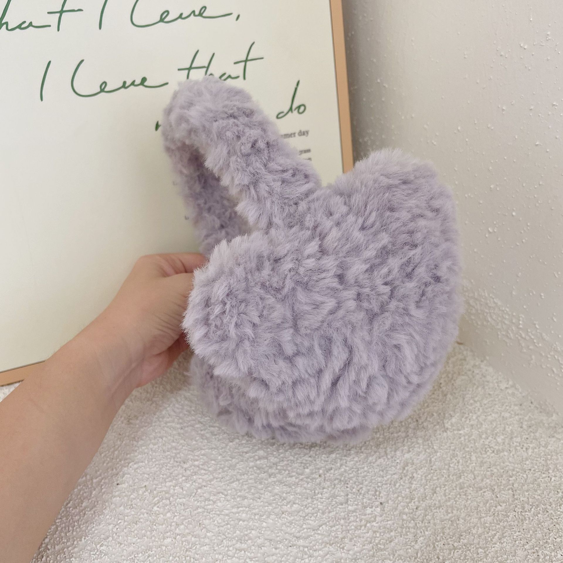 Winter Clothing Earmuffs - القلب امبسوول أفخم غطاء للأذنين الشتاء