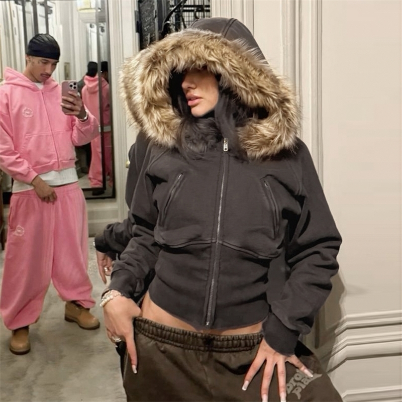 سترة مقصوصة بغطاء للرأس من الف - مراجعة Y2K Winter Clothing وسعره