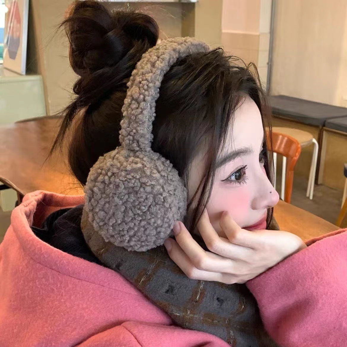 الحد الأدنى امبسوول أفخم غطاء  - مراجعة Winter Clothing Earmuffs وسعره