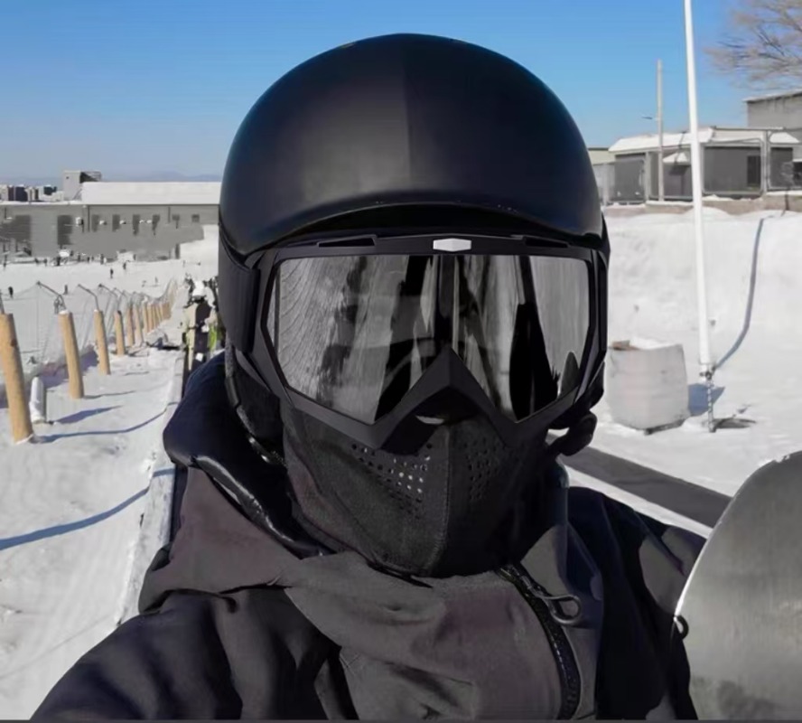 نظارات واقية كبيرة الحجم للرجا - مراجعة Snow Goggle Uv وسعره