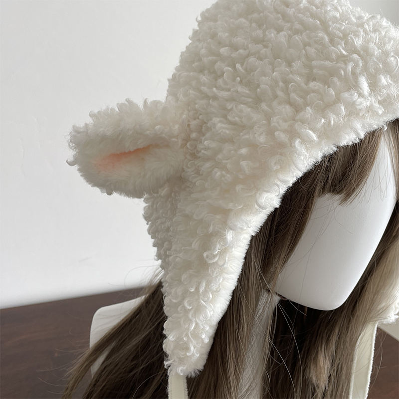 الشتاء الأبيض أفخم الأغنام قبع - مراجعة Winter Clothing Earmuffs وسعره